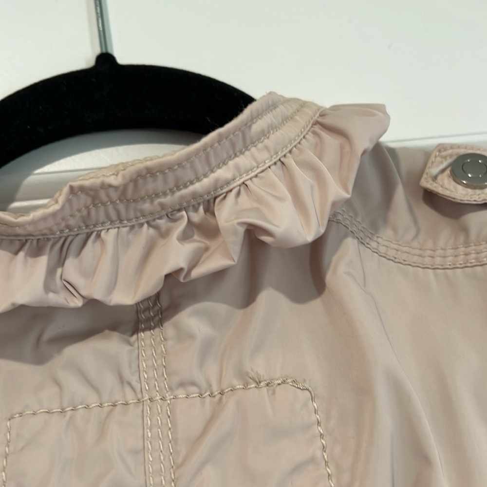 Tan jacket - Picture 9 of 10